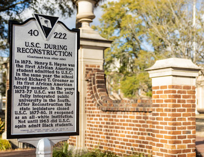 Reconstruction marker at the bottom of the Horseshoe.