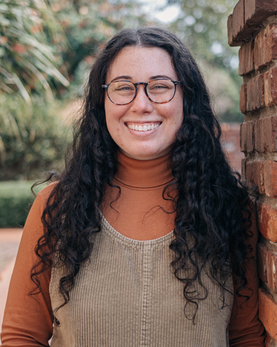 Kati Russ headshot