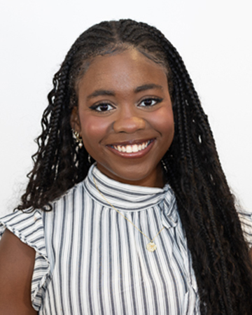 Alayna Champ headshot