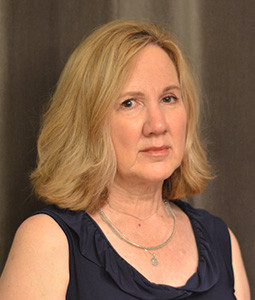 Portrait of Cindy Schools